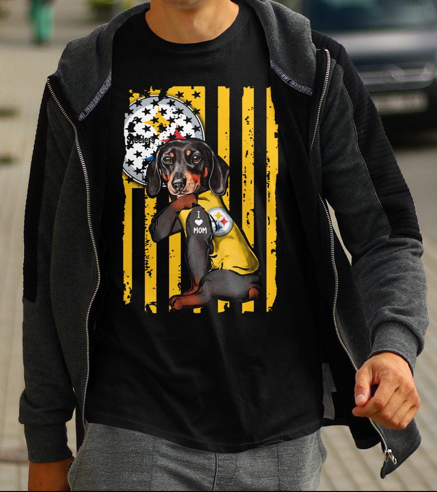 Dachshund Steelers I Love Mom Black And Yellow Football Fan T-Shirt