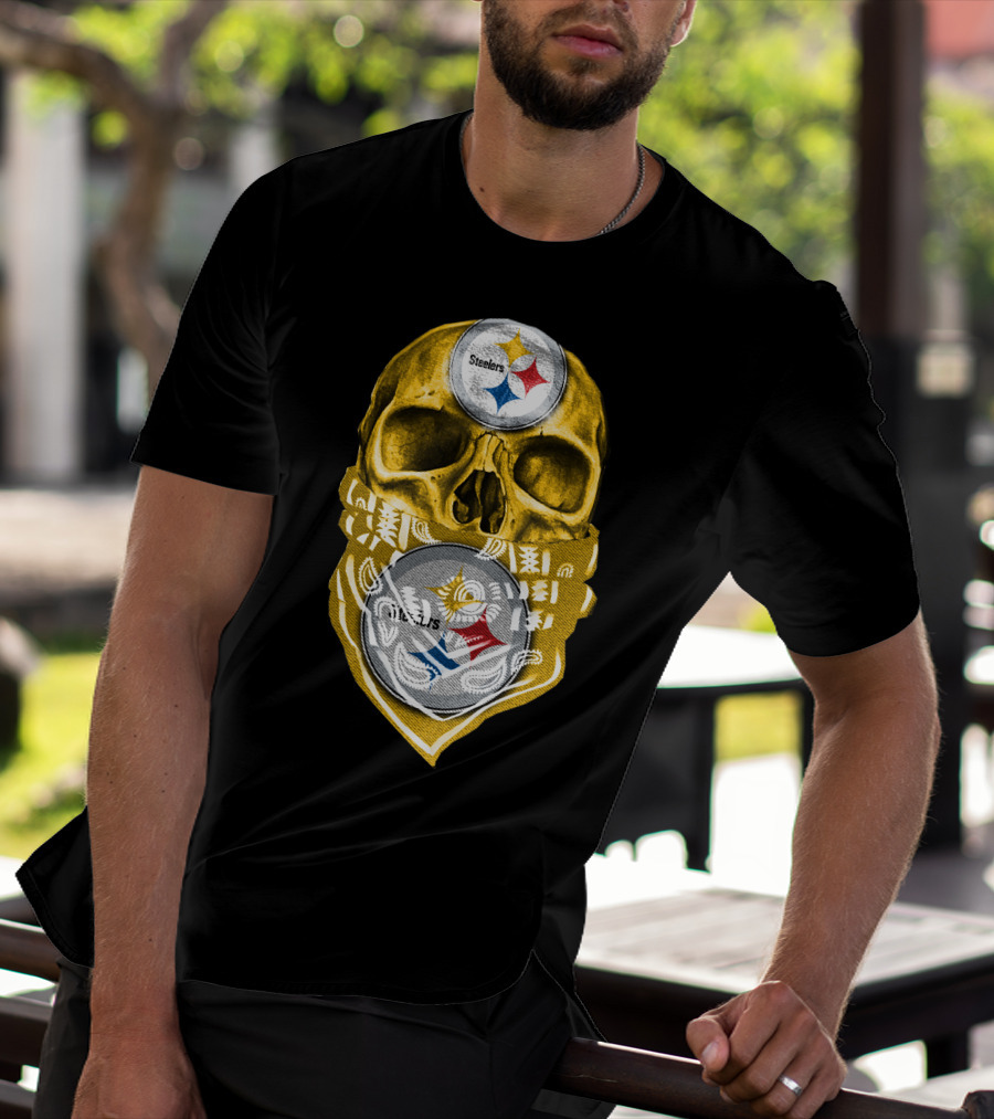 Skull V5 Steelers Bandana Logo Football Fan Gear T-Shirt