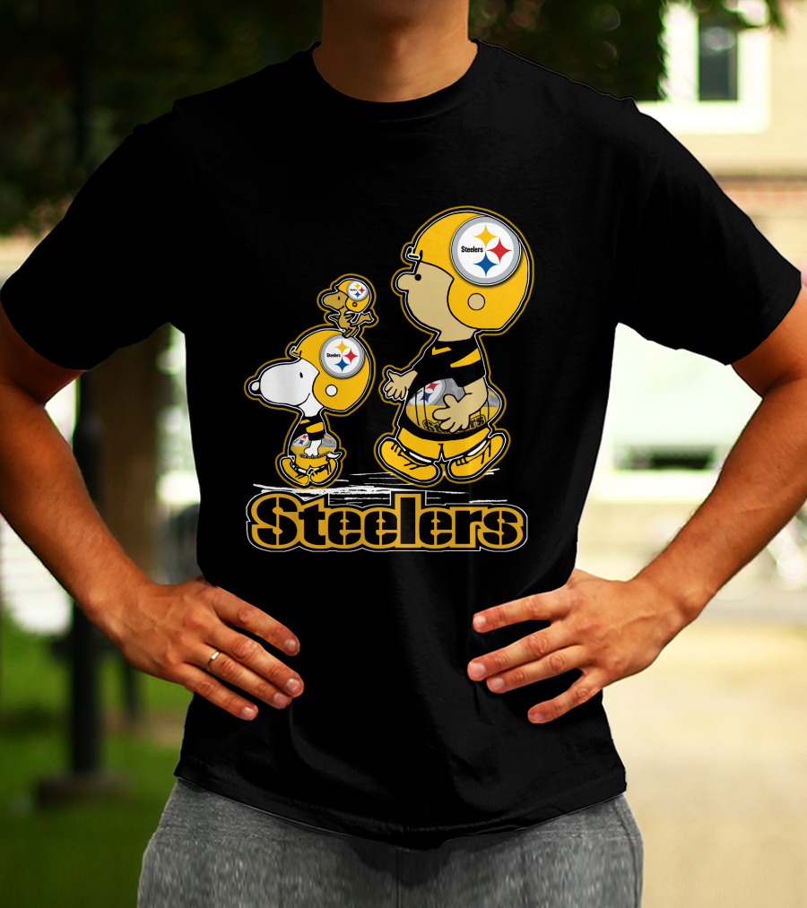 Snpfootball Pittsburgh Steelers Charlie Brown And Snoopy Peanuts Steelers Helmets T-Shirt
