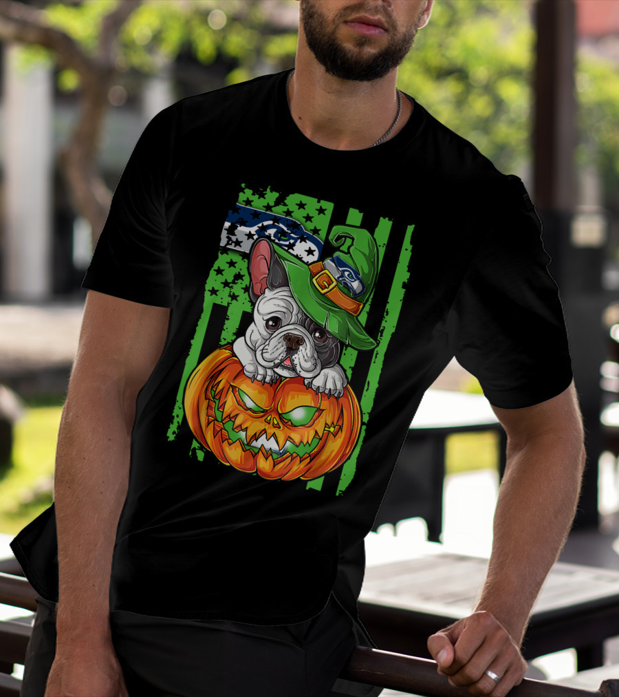 Hlw Bulldog Seattle Seahawks Halloween Pumpkin Wizard Hat T-Shirt