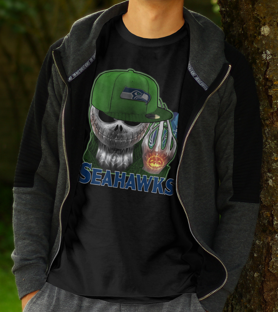 Jackskull In Green Cap Holding Pumpkin Seattle Seahawks T-Shirt