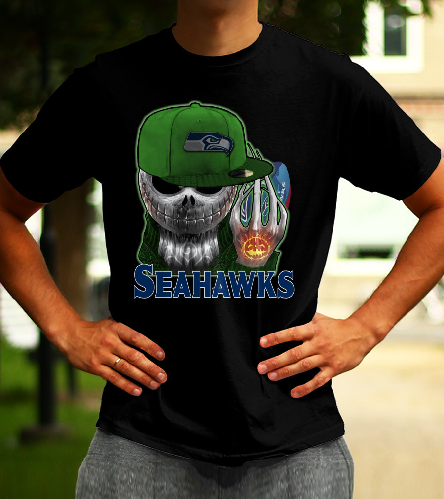 Jackskull In Green Cap Holding Pumpkin Seattle Seahawks T-Shirt