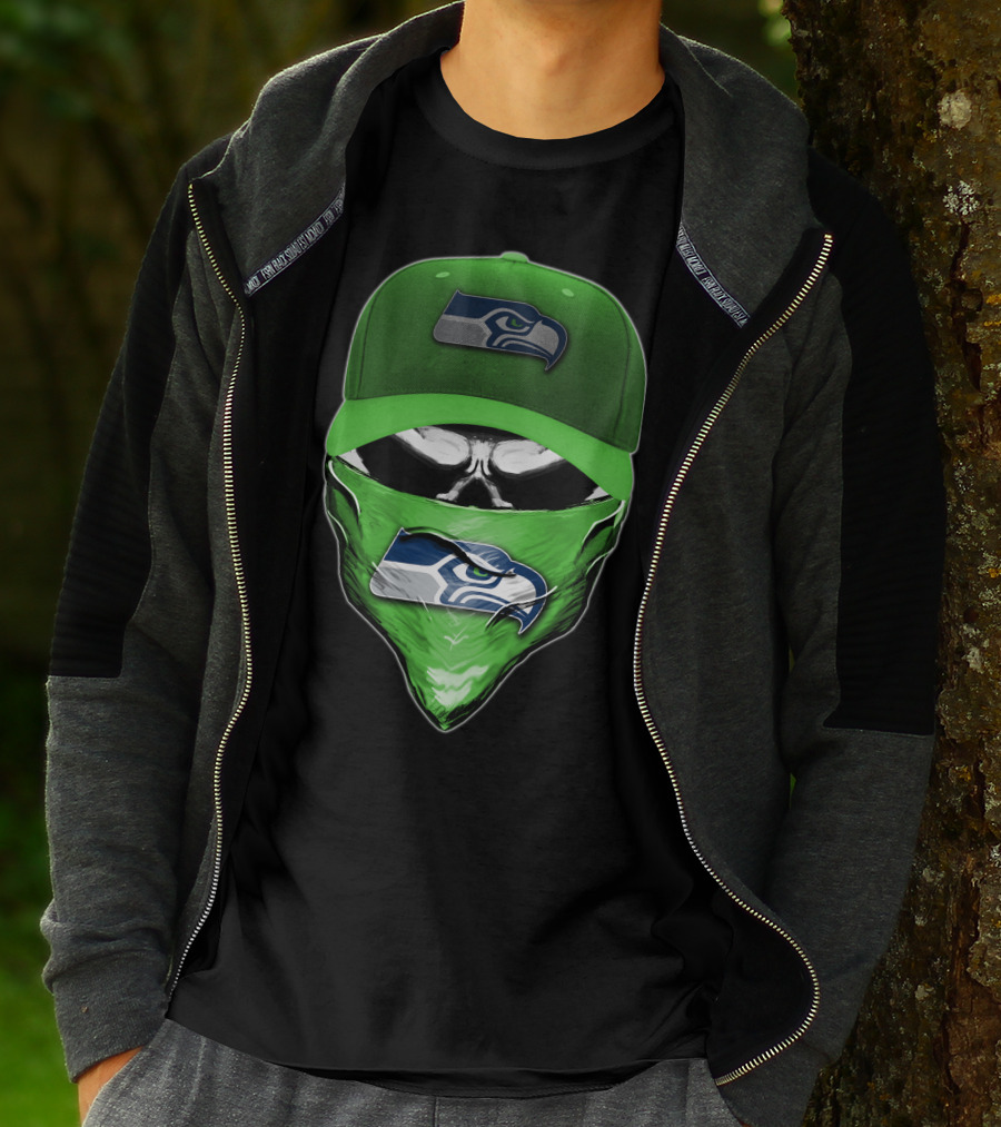 Skull V6 Seattle Seahawks Logo On Green Cap And Bandana T-Shirt
