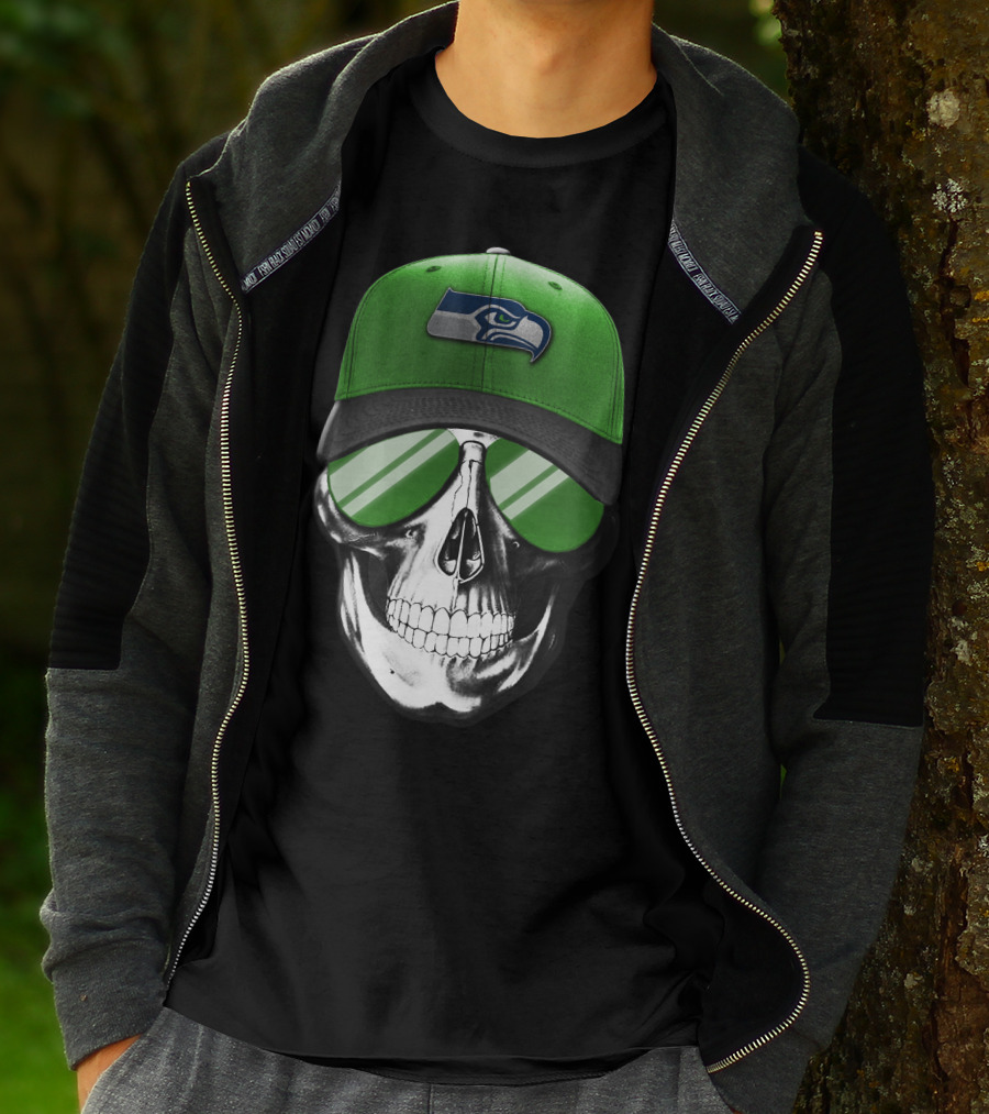 Skull V7 Seattle Seahawks Green Hat And Sunglasses T-Shirt