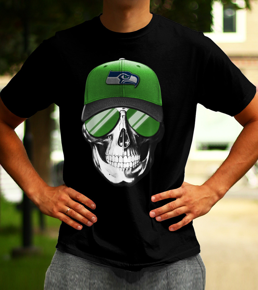 Skull V7 Seattle Seahawks Green Hat And Sunglasses T-Shirt