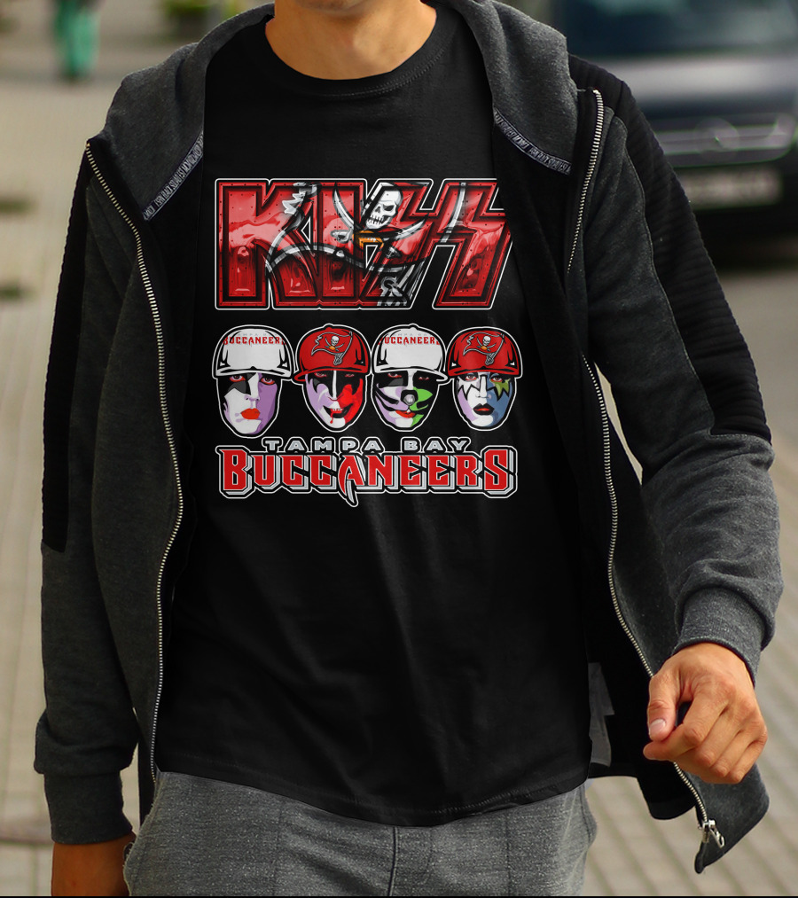 KISS Tampa Bay Buccaneers Football Fans Face Paint T-Shirt