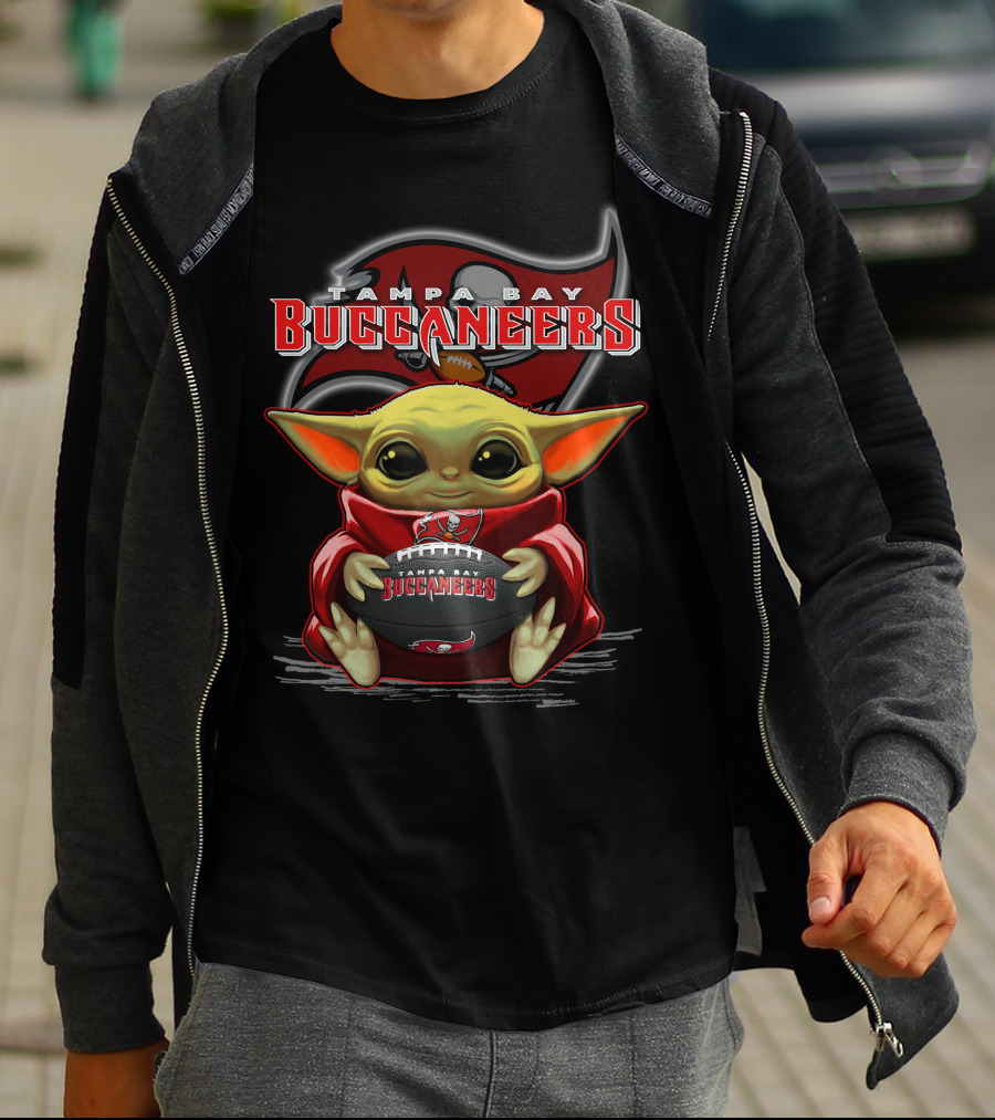 Tampa Bay Buccaneers Yoda Holding Football T-Shirt