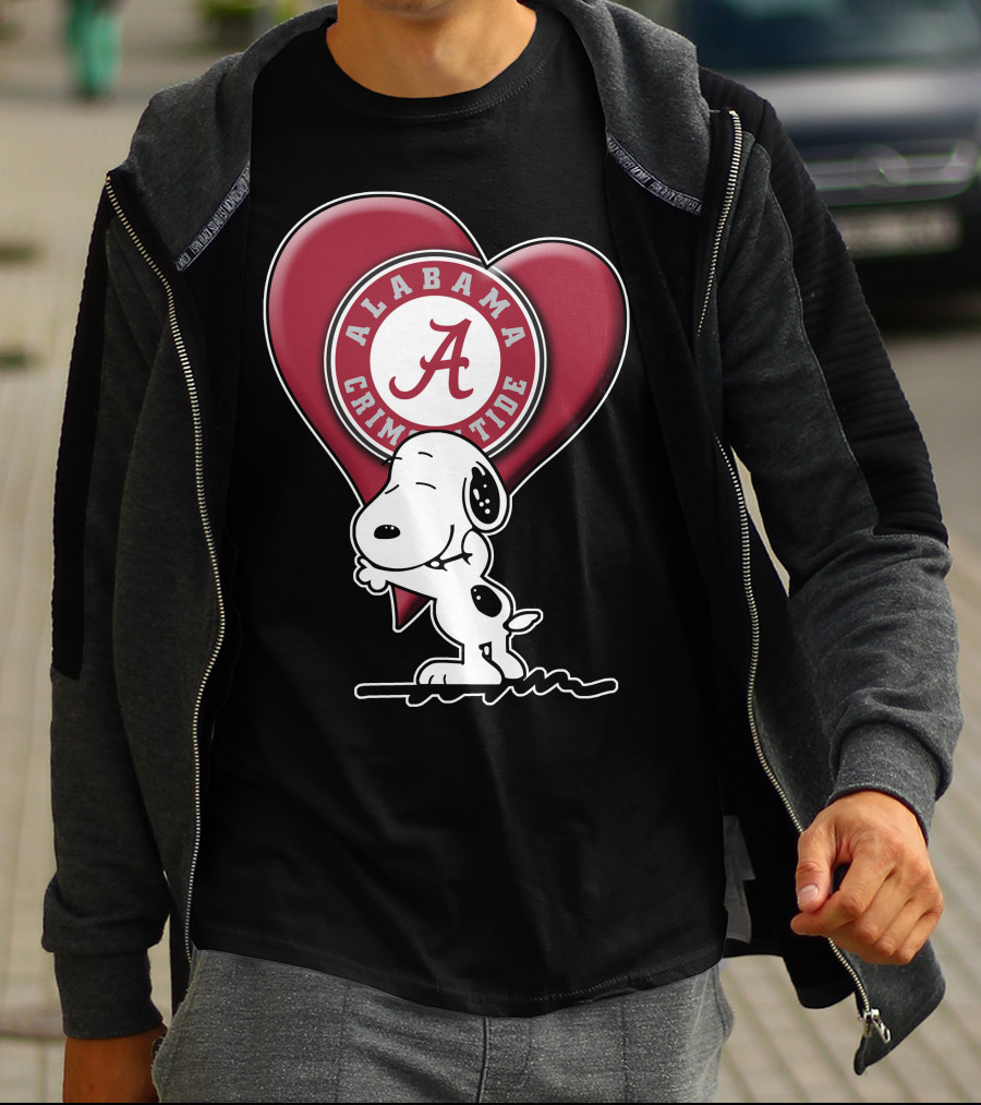Snoopy Hugging Alabama Crimson Tide Heart T-Shirt