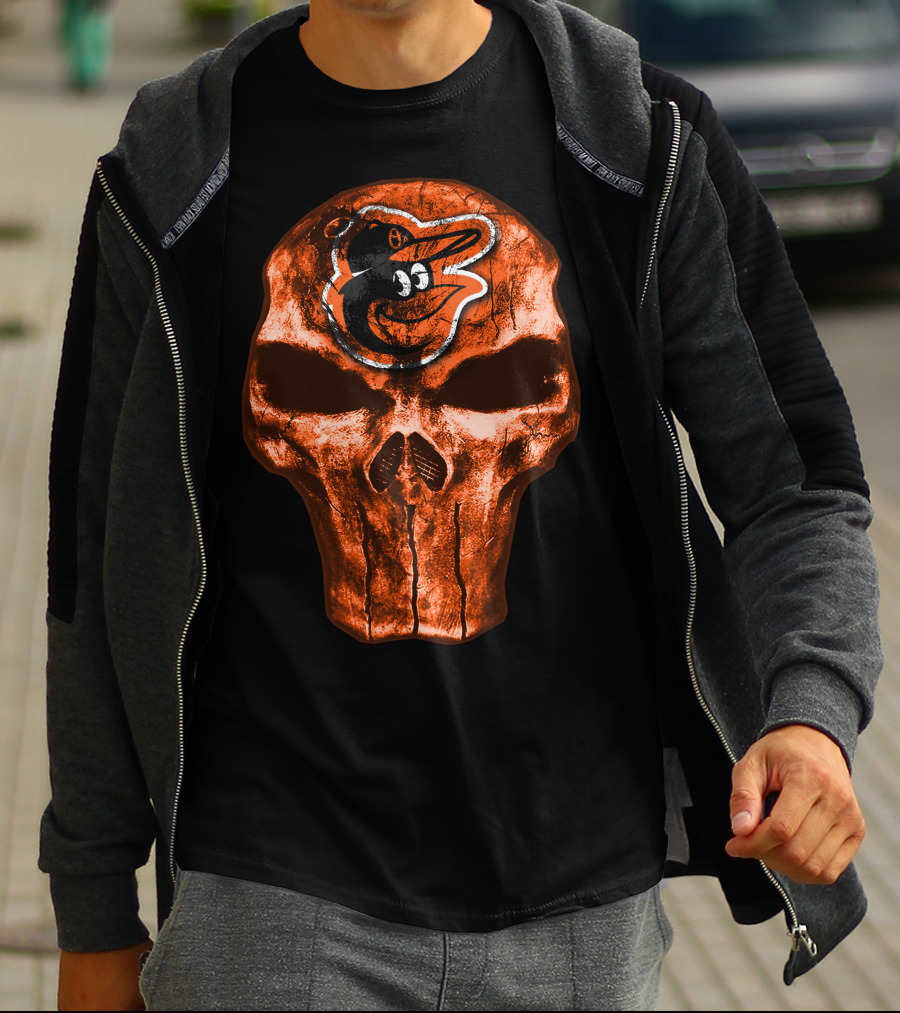Skull V4 Baltimore Orioles Logo Grunge T-Shirt