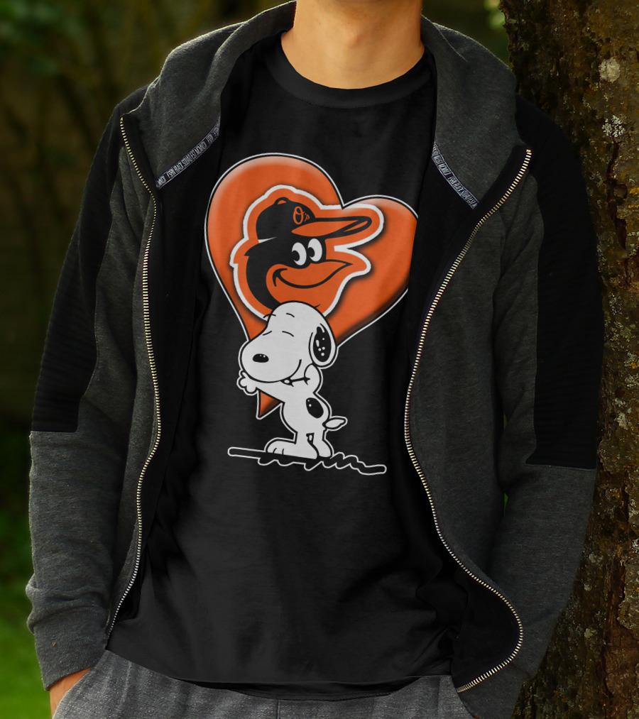 Snoopy Hugging Heart With Baltimore Orioles Bird T-Shirt