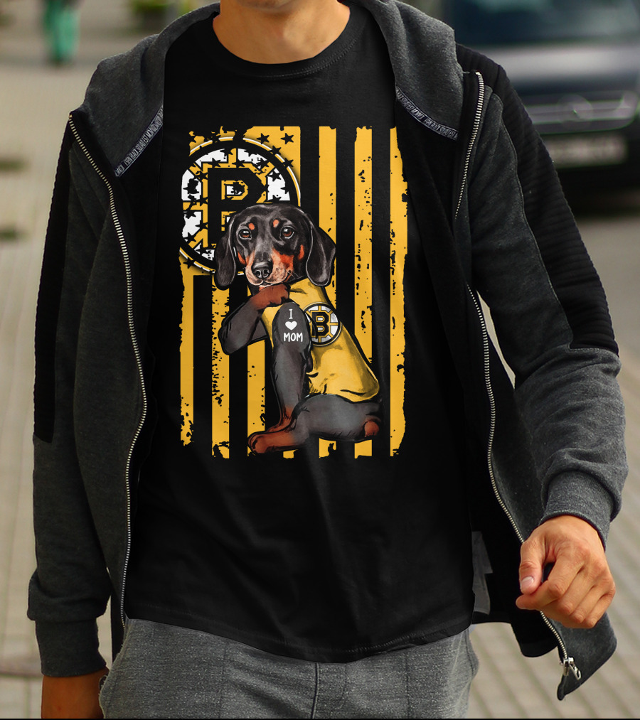 Dachshund I Love Mom Boston Bruins Stripes T-Shirt