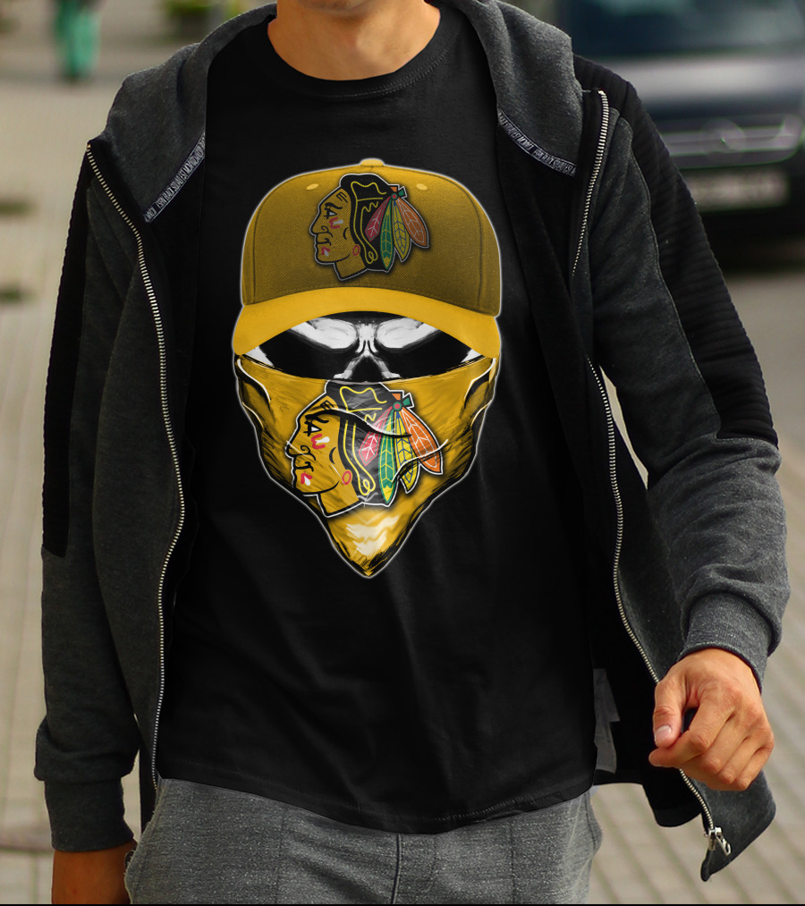 Skull Chicago Blackhawks Logo Hat And Bandana T-Shirt