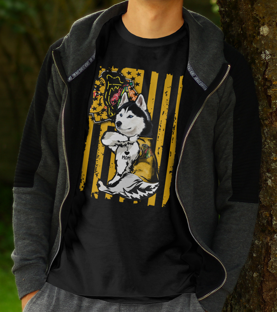 Siberian Husky I Love Mom Chicago Blackhawks Yellow Stripes T-Shirt