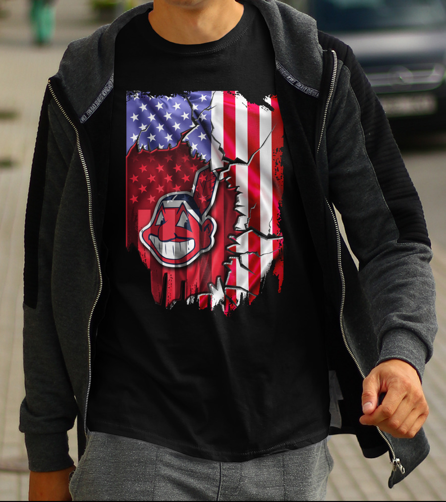 American Flag Cleveland Indians Iconic T-Shirt