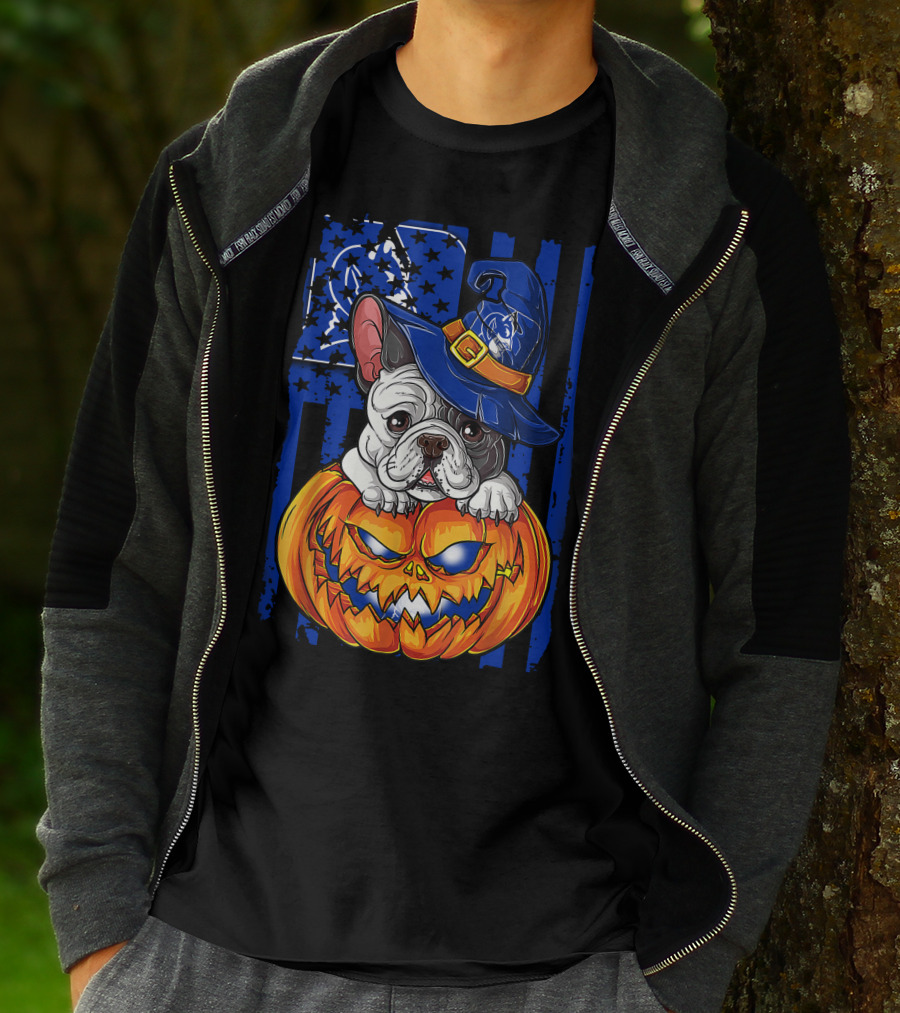 Hlw Bulldog On Duke Blue Devils Themed Halloween Pumpkin With Wizard Hat T-Shirt