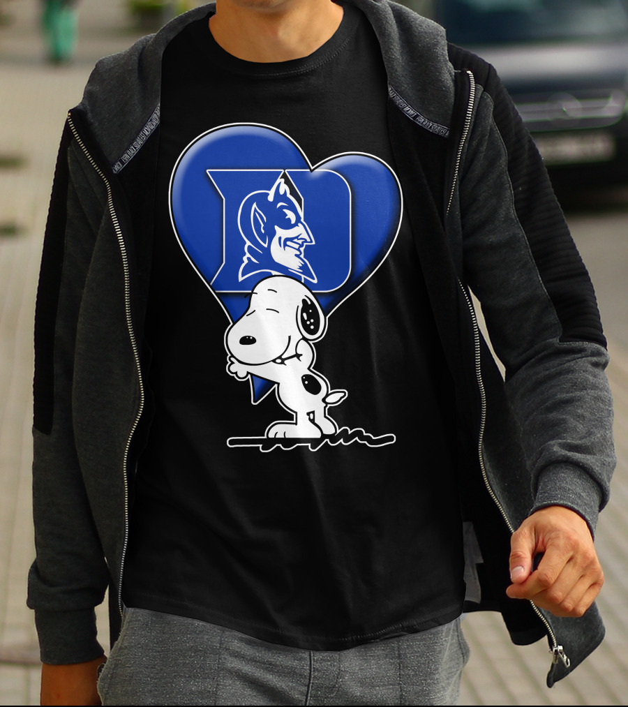 Snoopy Hugging Duke Blue Devils Heart T-Shirt