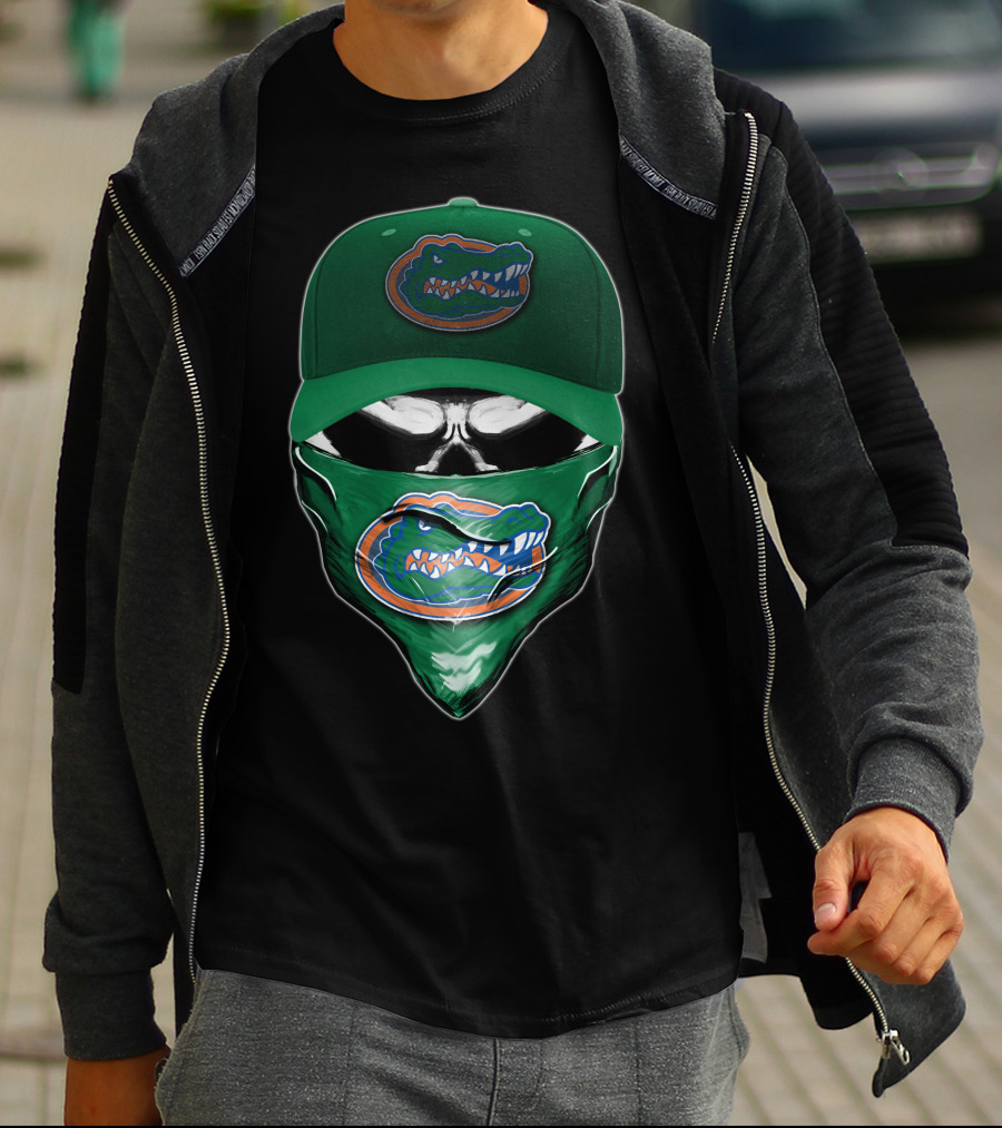 Skull With Florida Gators Logo And Green Cap T-Shirt