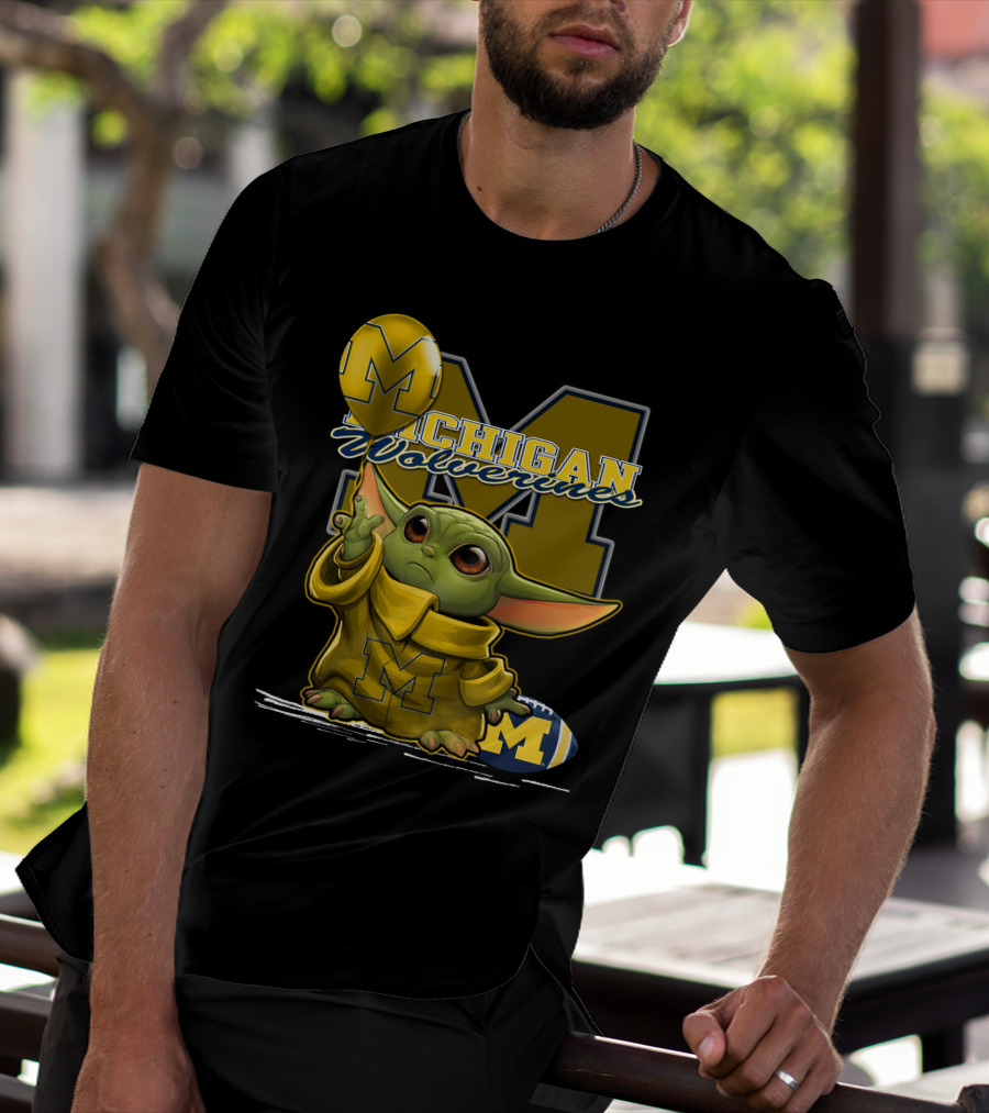 Yoda Michigan Wolverines Football Balloon T-Shirt