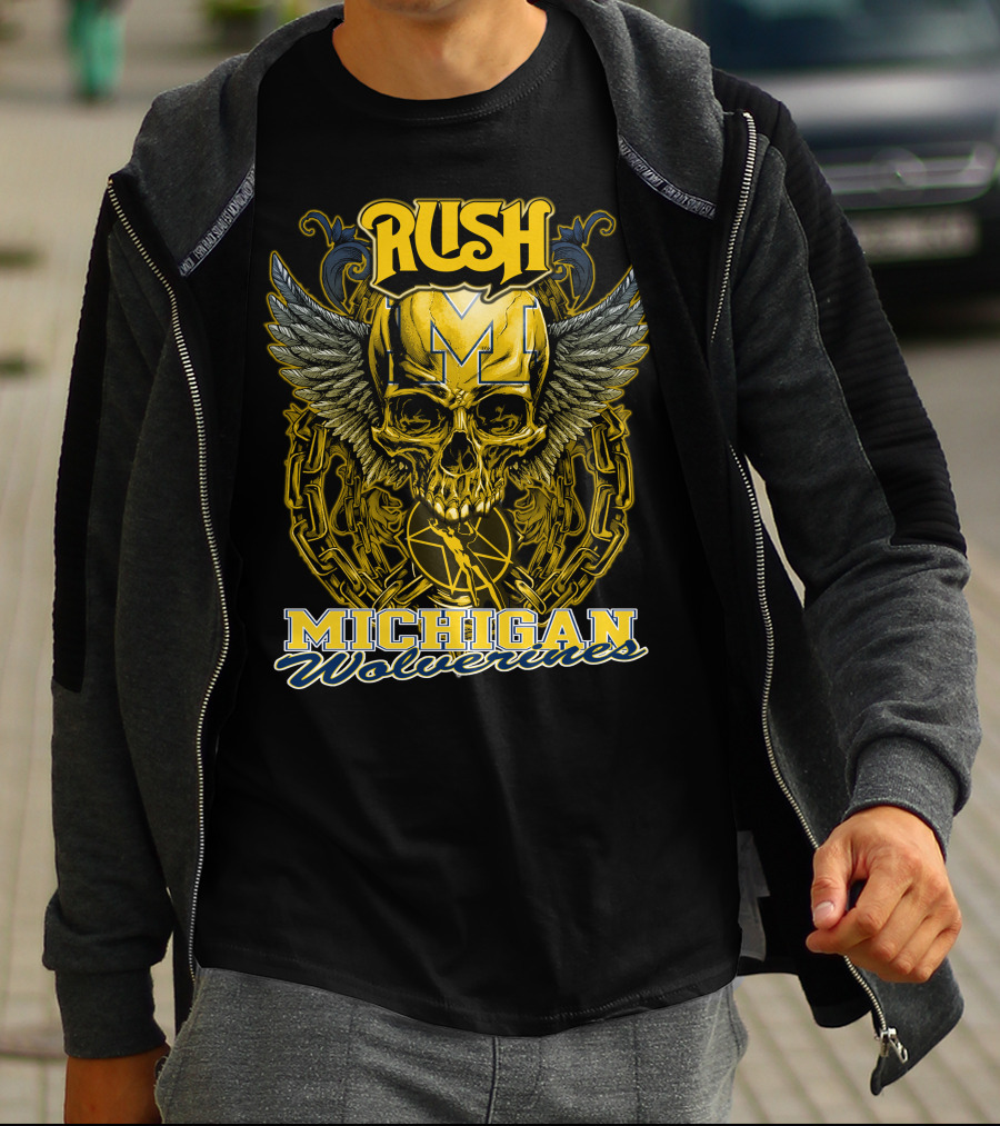 Rush Michigan Wolverines Skull Wings Chain T-Shirt