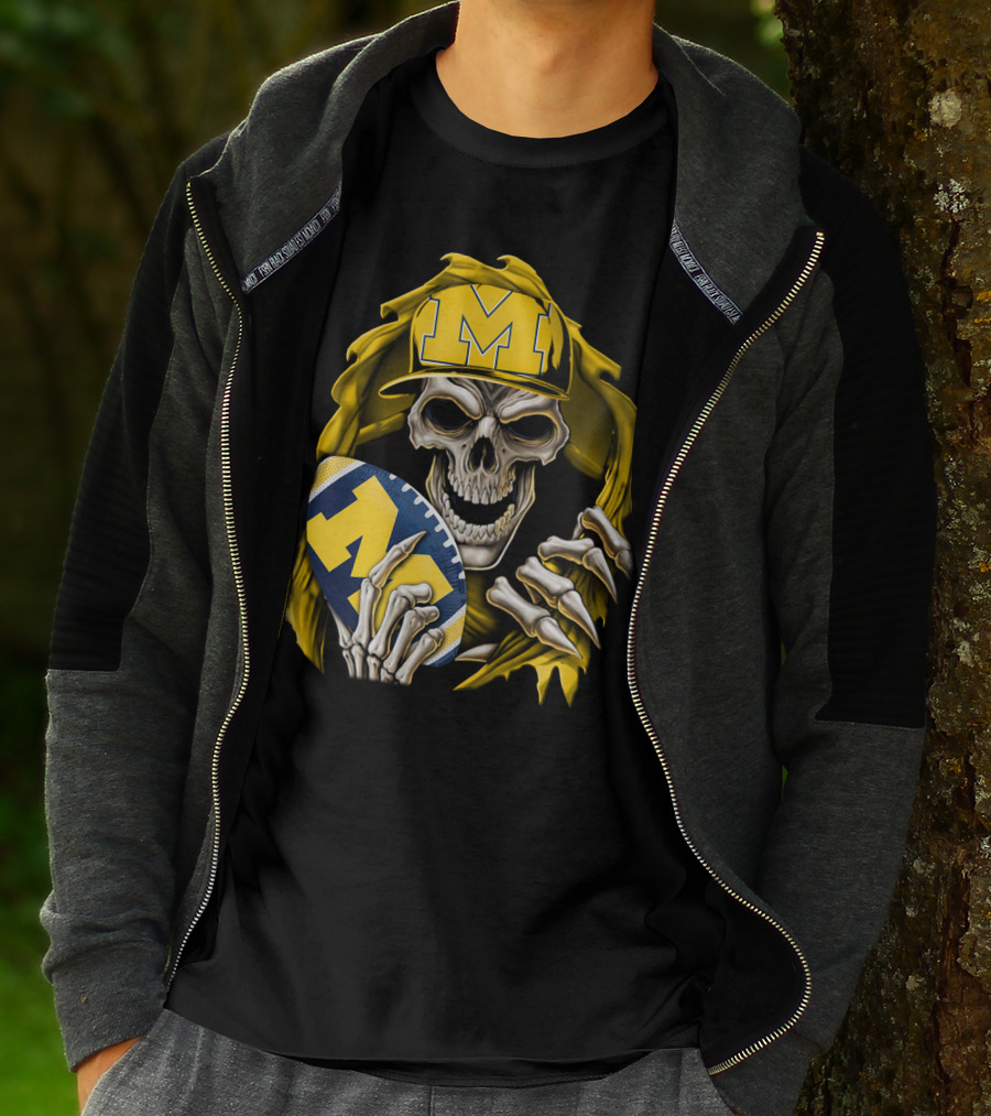 Skullbong Michigan Wolverines Skull Football Fan T-Shirt