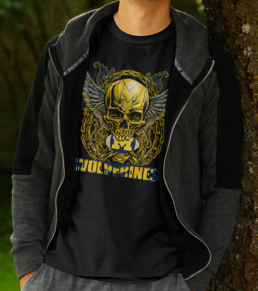 Skullfb Wolverines M Winged Skull And Football Michigan T-Shirt