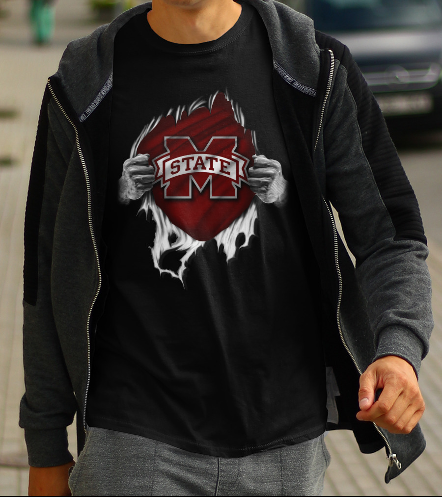 Torn Mississippi State Bulldogs M State T-Shirt