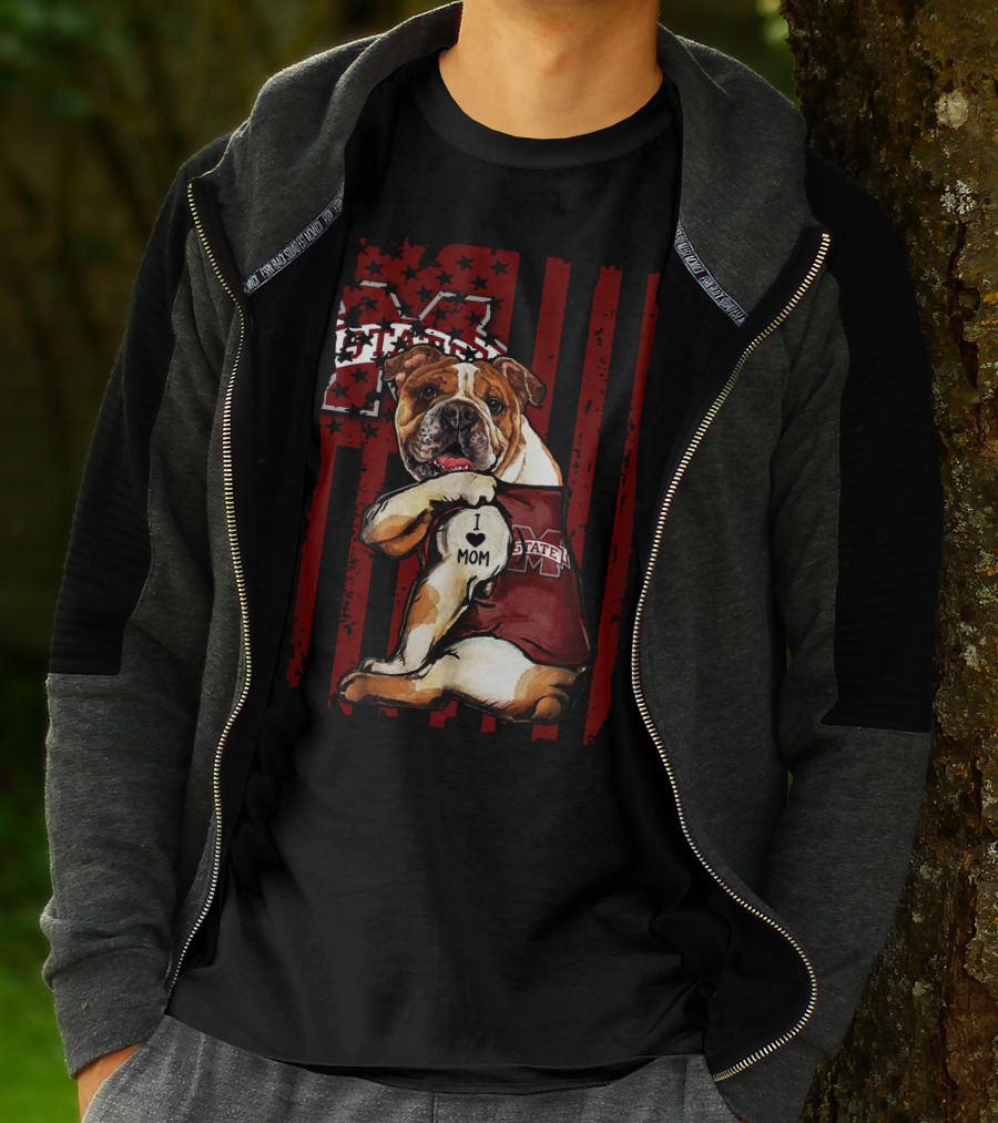 Mississippi State Bulldogs Bulldog With I Love Mom And Logo Background T-Shirt