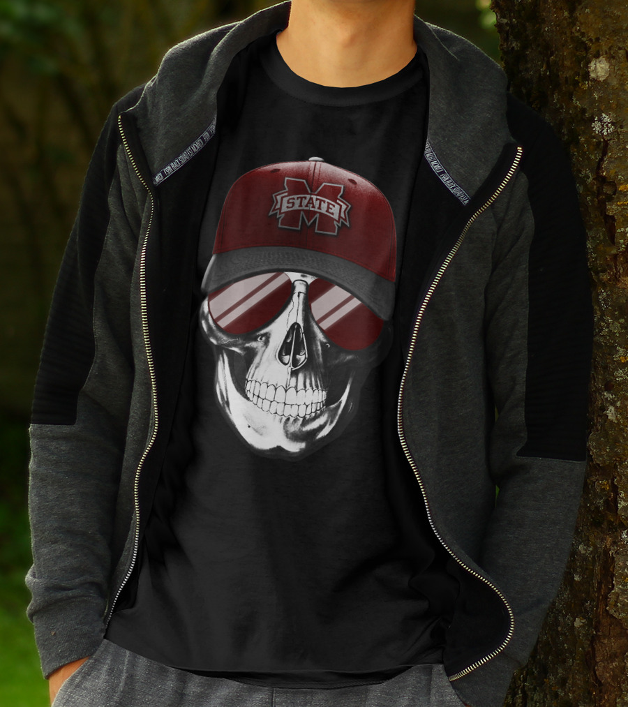 Mississippi State Bulldogs Skull With Hat And Sunglasses T-Shirt