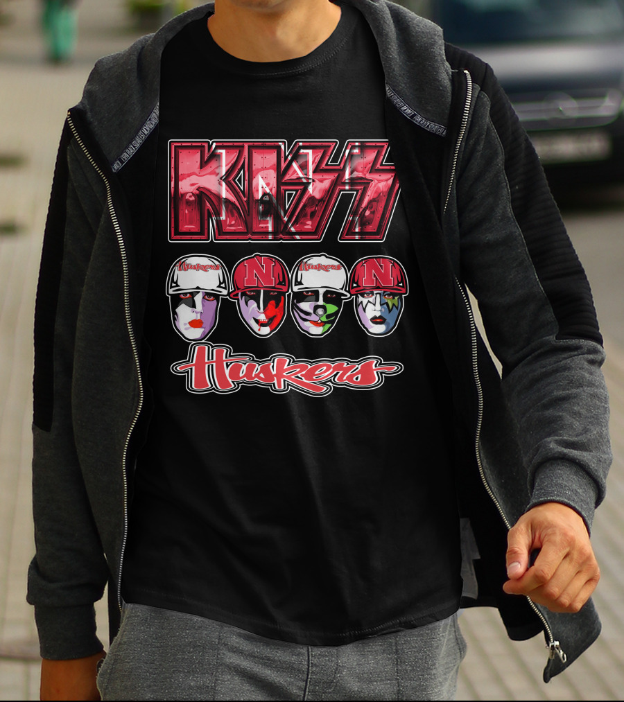 Kiss Nebraska Huskers N Cornhuskers Faces T-Shirt