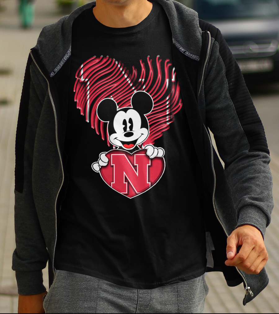 Mickey Mouse Nebraska Cornhuskers Heart Fan T-Shirt