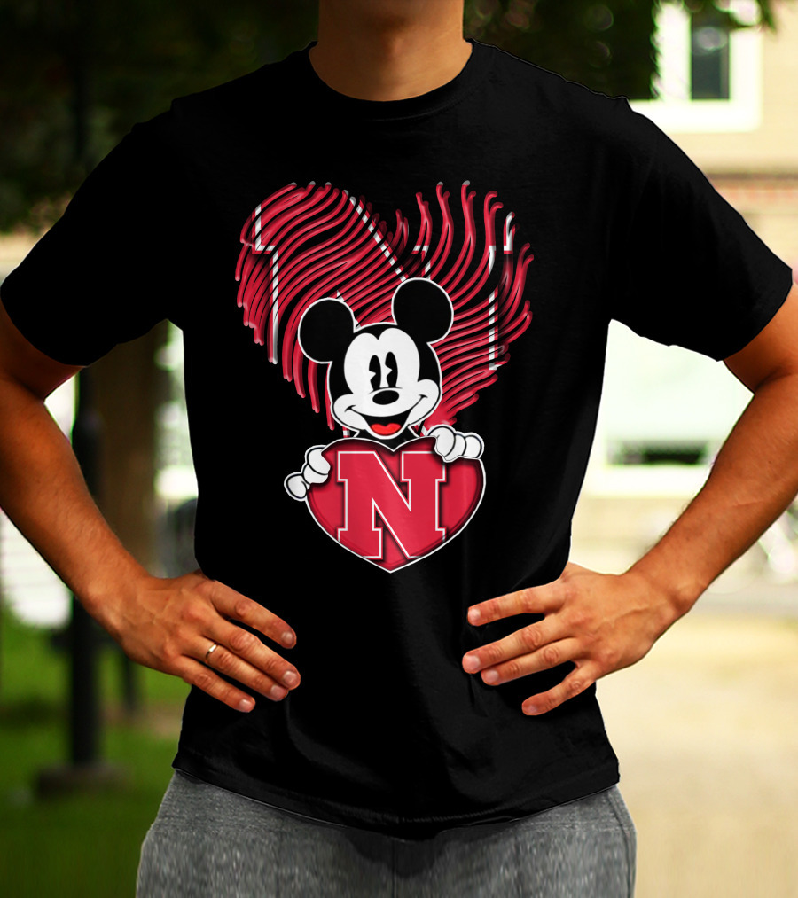 Mickey Mouse Nebraska Cornhuskers Heart Fan T-Shirt