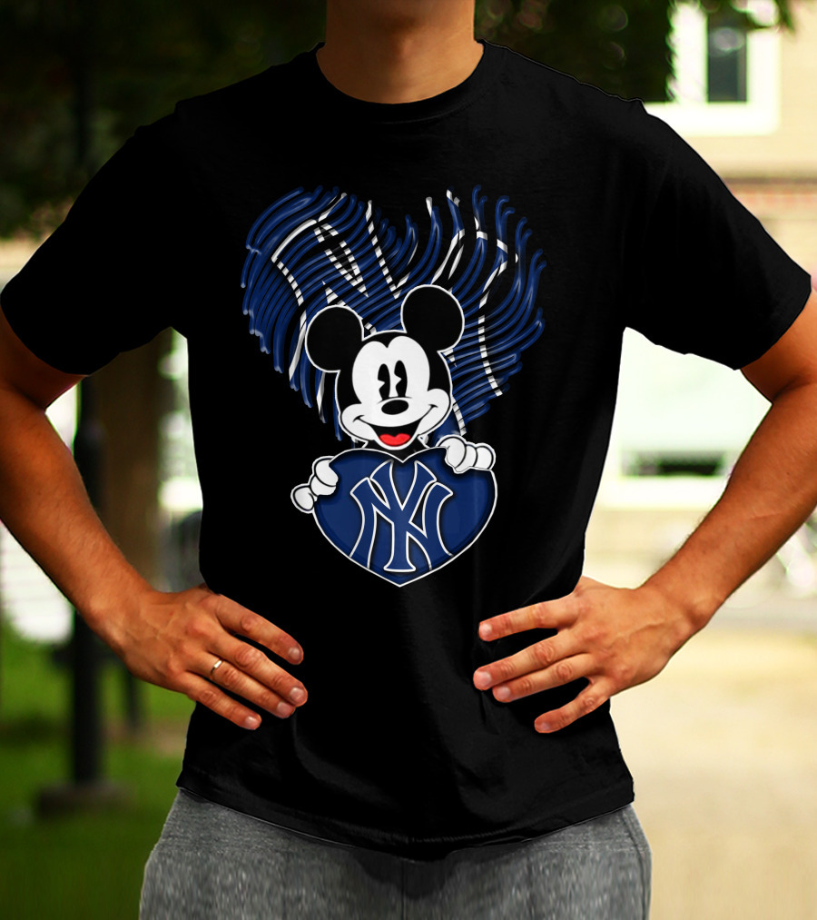 Mickey Mouse New York Yankees Heart NY T-Shirt