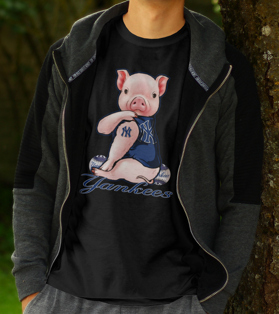 Pig Yankees Baseball Fan With NY Tattoo T-Shirt