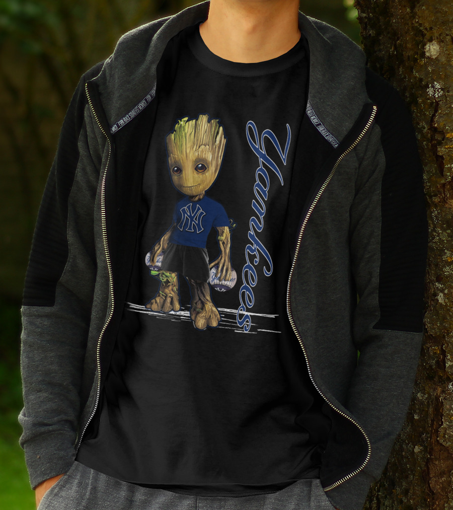 Groot Yankees NY Baseball Fan Iconic T-Shirt