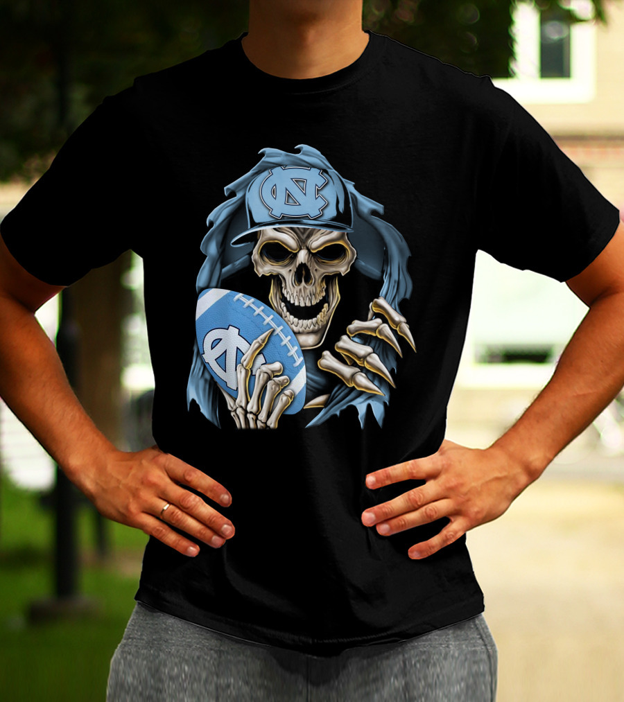 Skullbong North Carolina Tar Heels Skeleton Football Fan With Cap And Ball T-Shirt