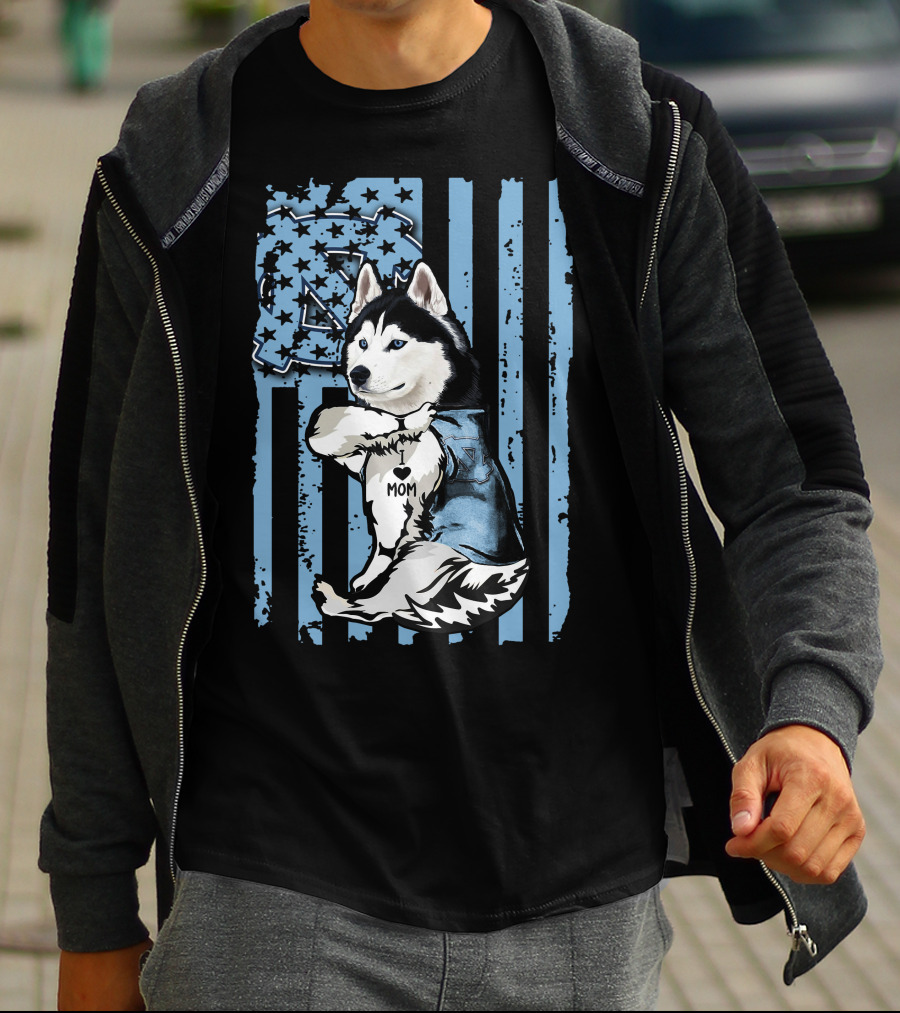 Siberian Husky UNC Tar Heels Mom Stripes T-Shirt