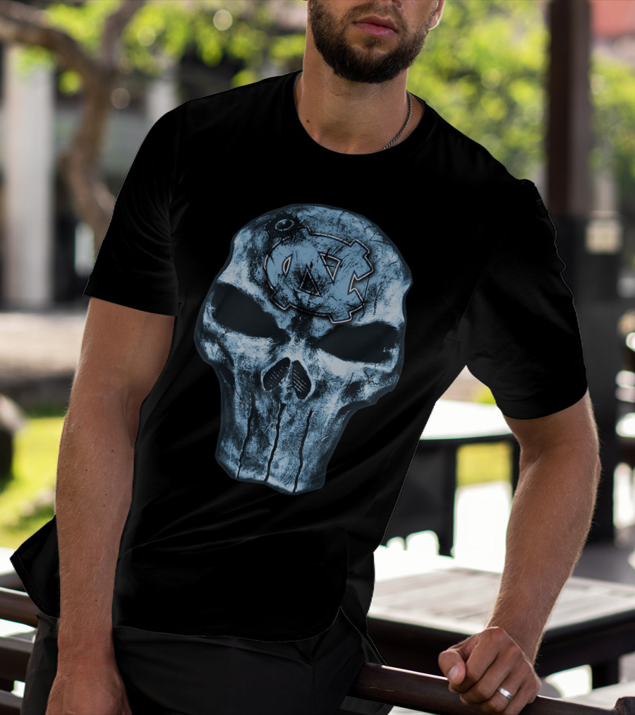 North Carolina Tar Heels Skull With UNC T-Shirt