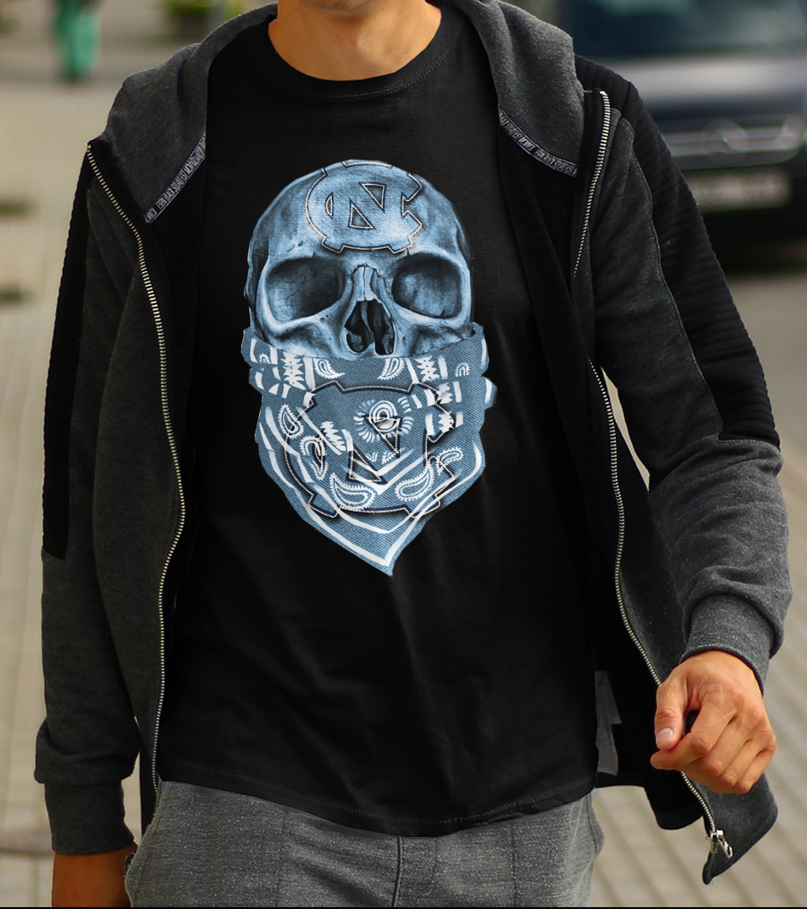 North Carolina Tar Heels Skull Bandana T-Shirt