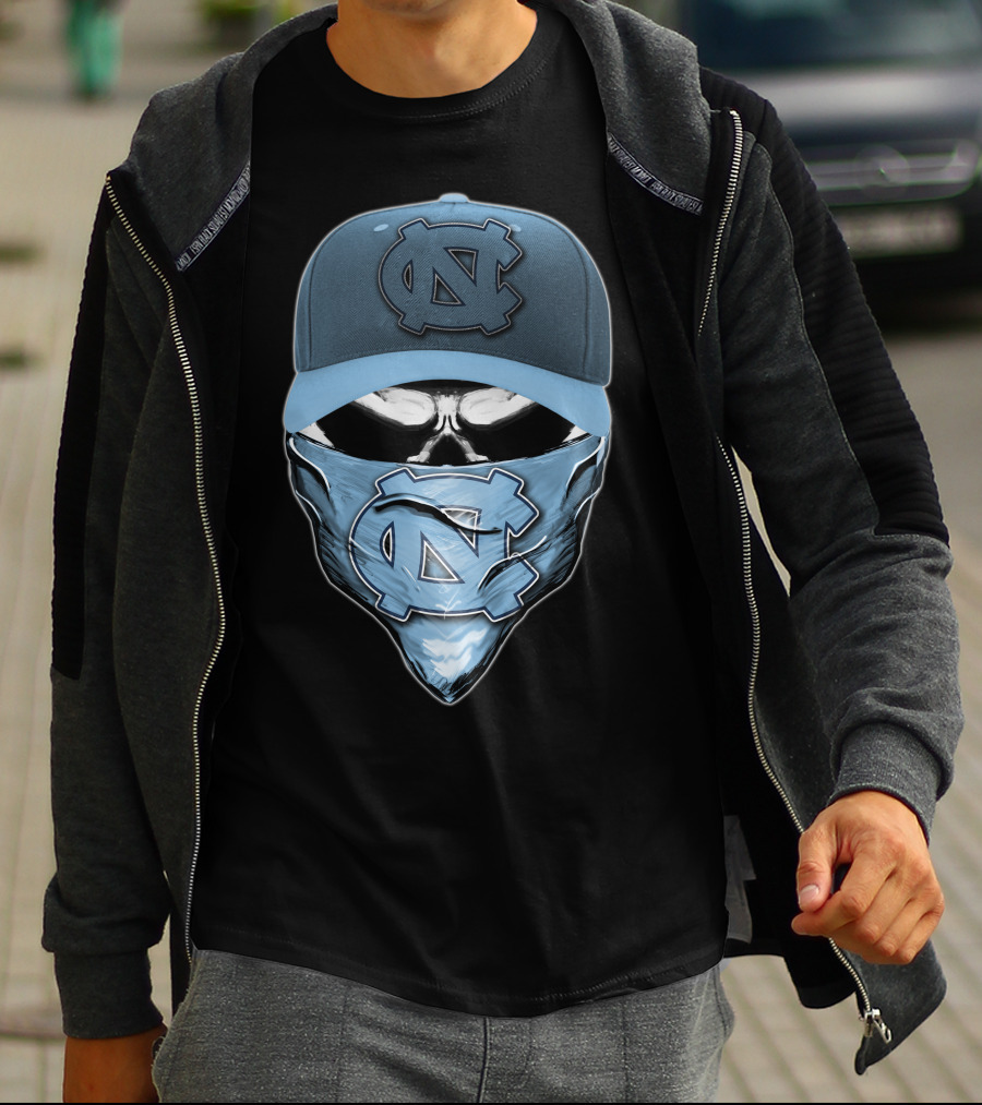 North Carolina Tar Heels Skull Emblem T-Shirt