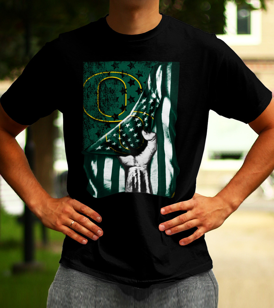 Oregon Ducks American Flag Fist And Stars T-Shirt