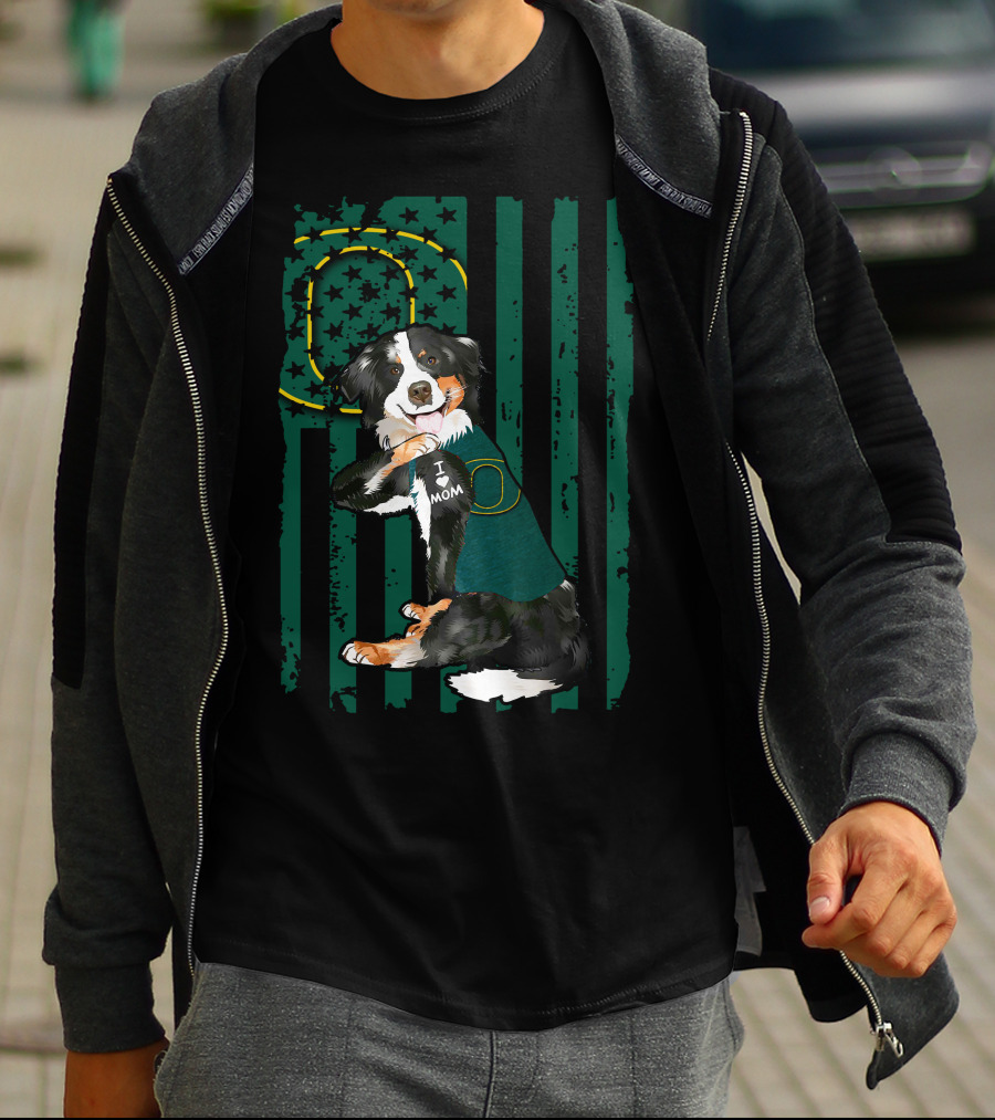 Border Collie I Love Mom Oregon Ducks Flag T-Shirt