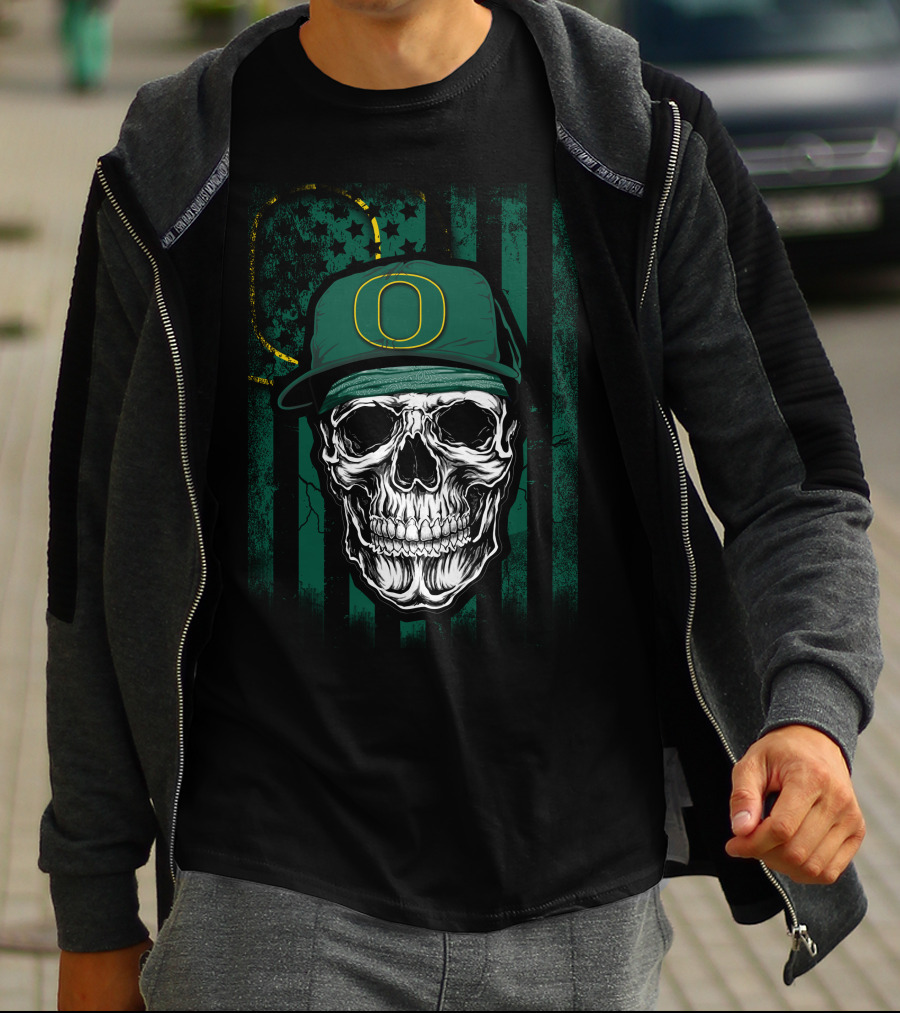Skull With Oregon Ducks Cap On Green T-Shirt