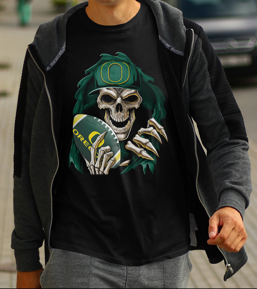 Skullbong Oregon Ducks Skeleton Holding Football T-Shirt