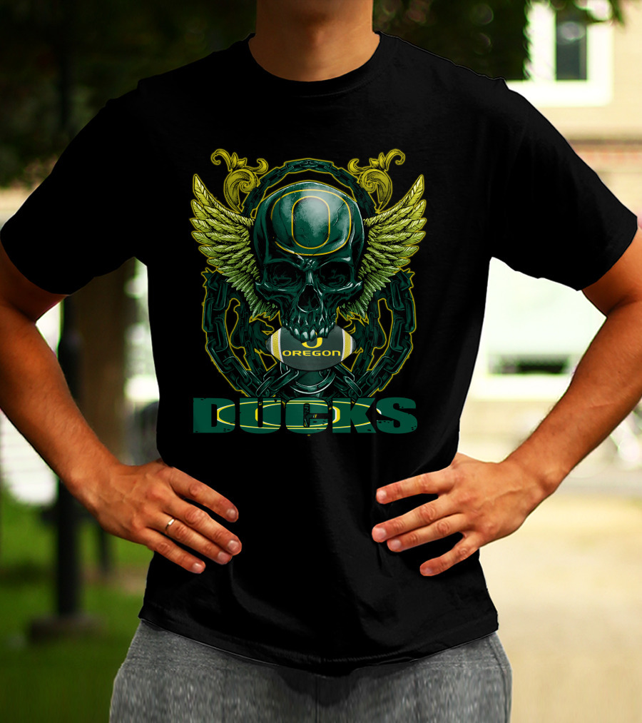 SkullFB Oregon Ducks Football Skull Design With Wings And Chains T-Shirt