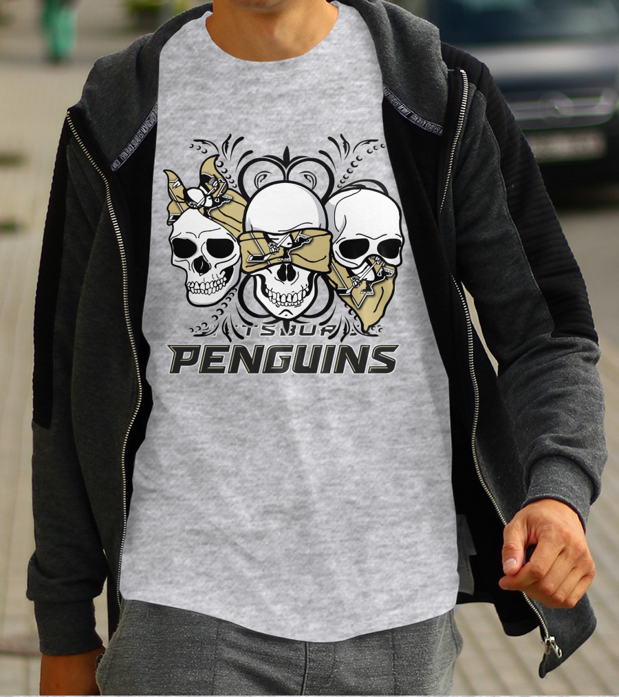 3 Skull Pittsburgh Penguins TSUF T-Shirt
