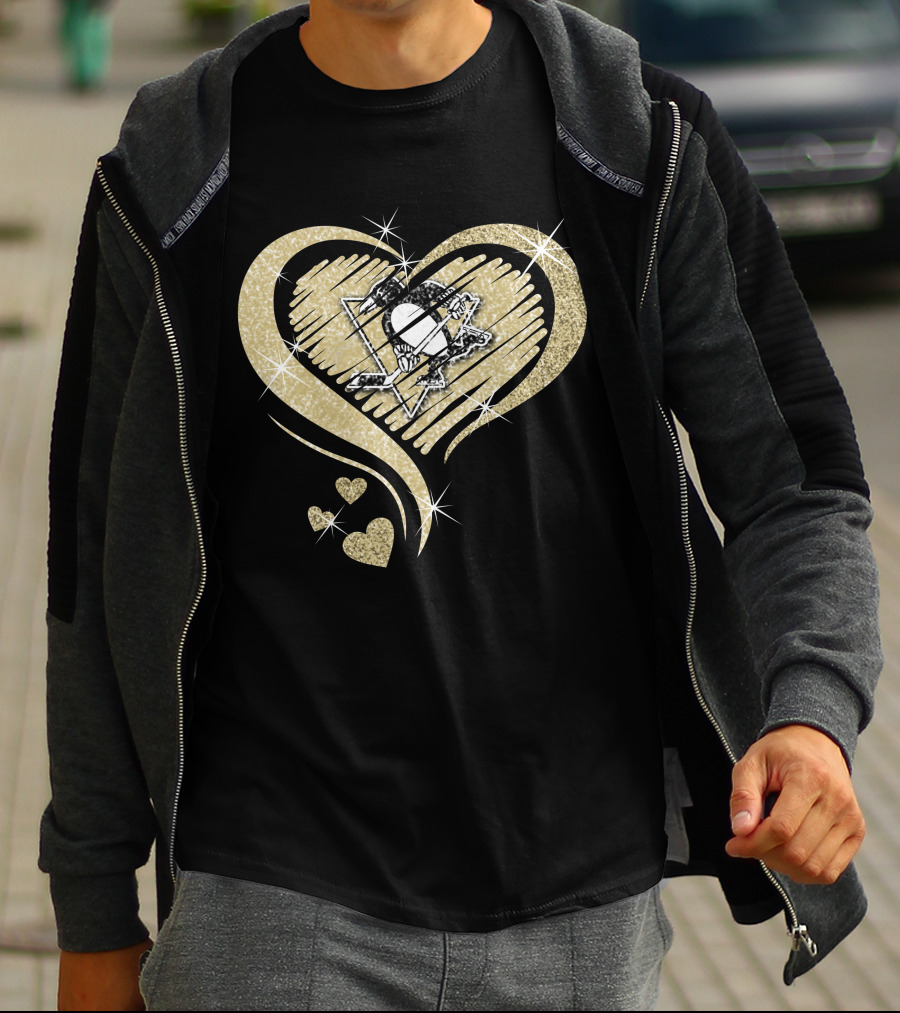 Heart Diamond Pittsburgh Penguins Logo Gold Sparkle T-Shirt