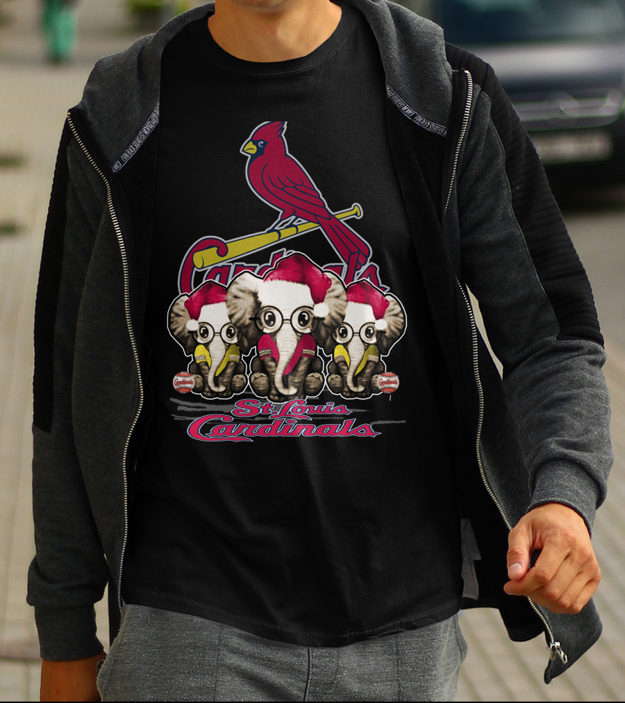 Elephants Santa Hats St. Louis Cardinals Christmas T-Shirt
