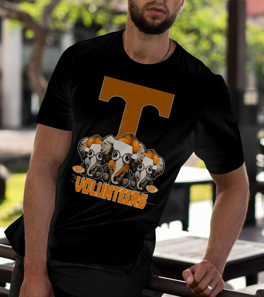 Three Elephants With Santa Hats Tennessee Volunteers T-Shirt