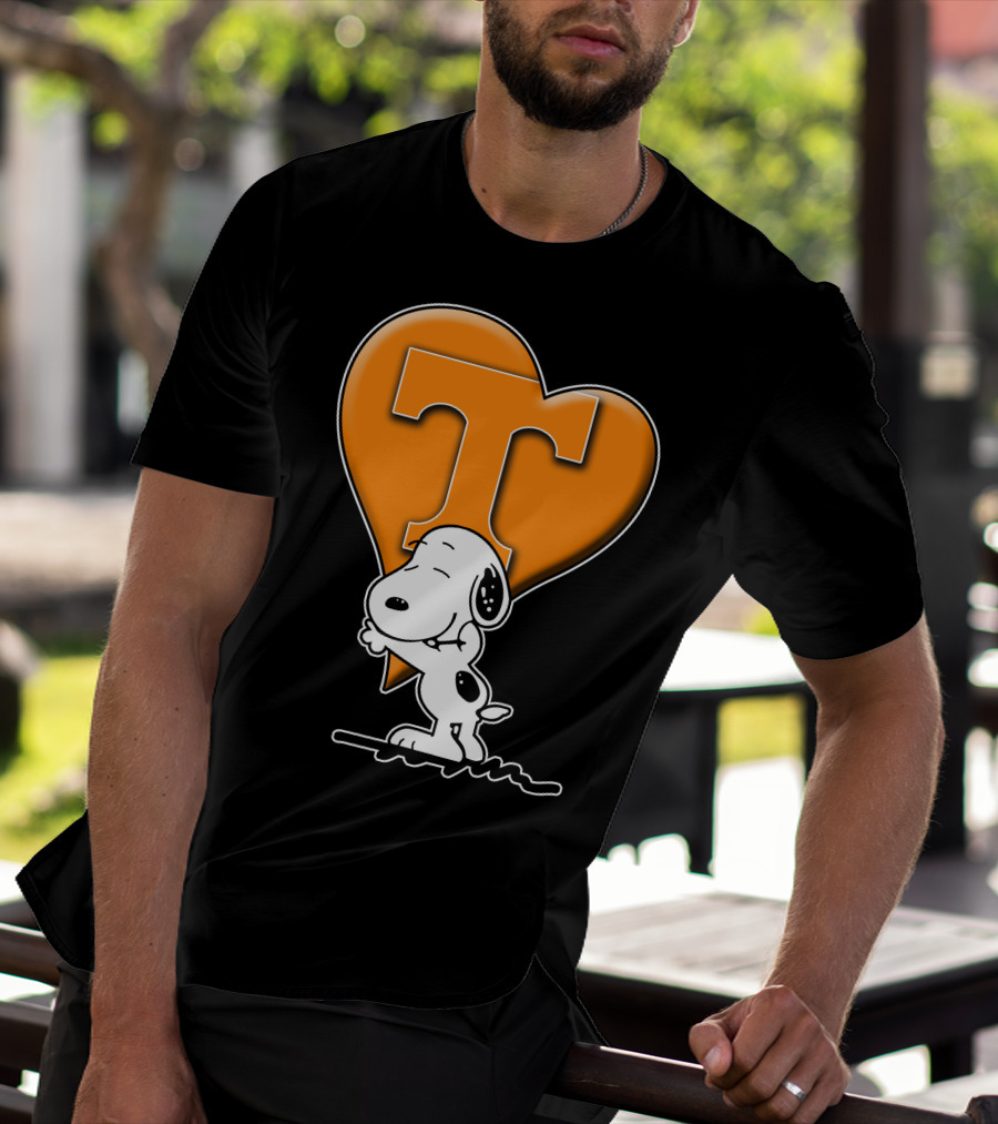Snp V1 Tennessee Volunteers Snoopy Heart T-Shirt