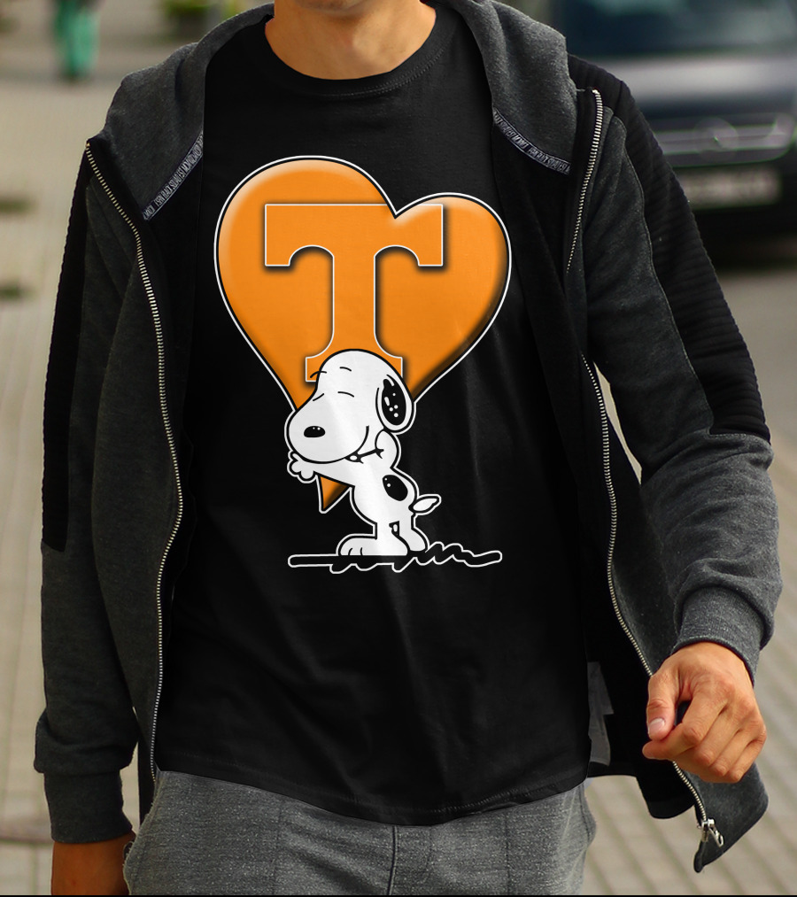 Snp V1 Tennessee Volunteers Snoopy Heart T-Shirt